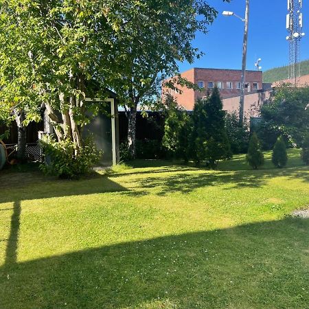 Sentralt Beliggende Moderne Leilighet Lejlighed Mosjøen Eksteriør billede